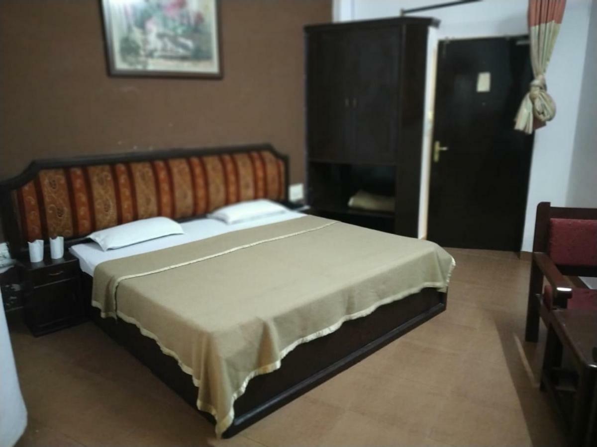 Hotel Ganges Rivera Haridwār Eksteriør bilde